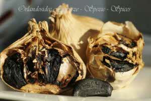 L'aglio nero: l'aglio fermentato che migliora la salute del cuore